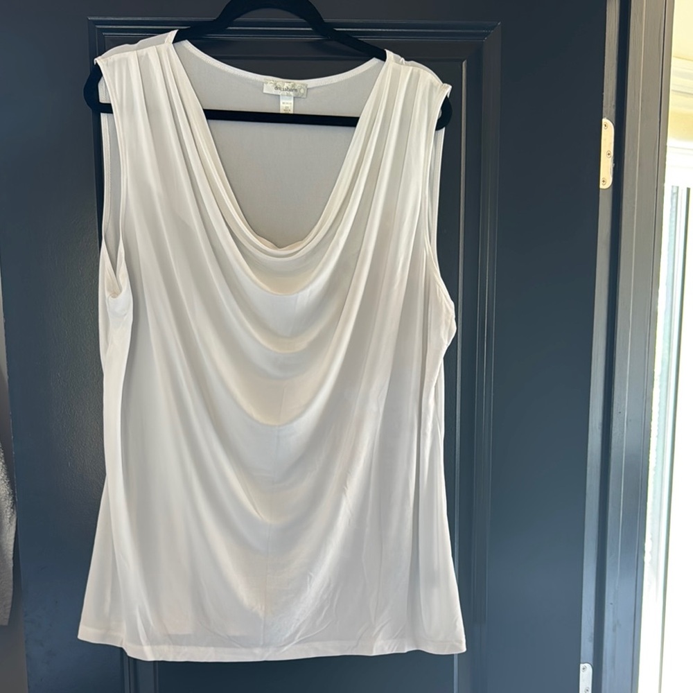 Elegant White Sleeveless Top